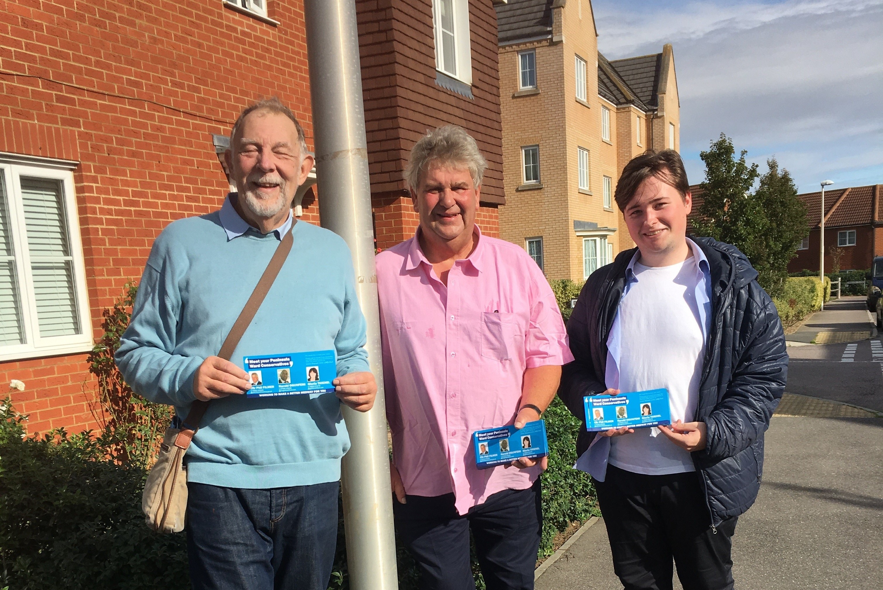 Peninsula Action Team Out in Hoo | Medway Council Conservatives