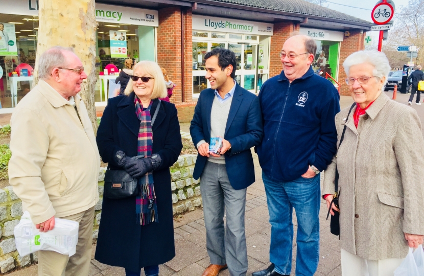 Councillors Chishti, Kemp and Aldous out meeting with residents in Rainham Central