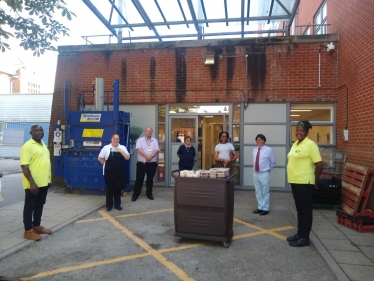 Councillors Gloria Opara and Tashi Bhutia, along with staff and volunteers, providing meals to NHS staff